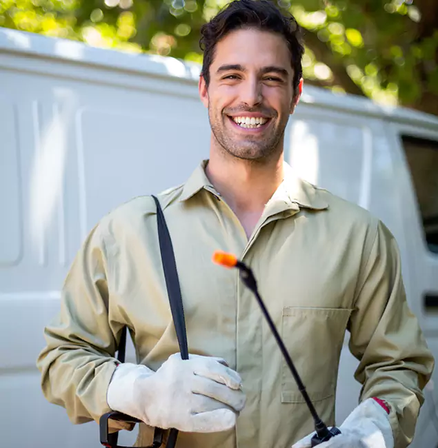 Why Wixom Homeowners Trust Wixom Pest Control Pro for Outdoor Mosquito Control?